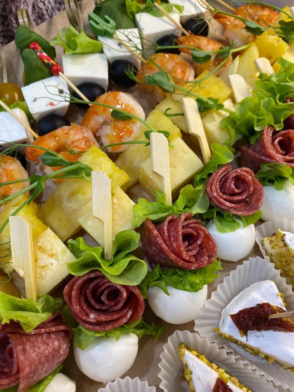 Box Appetizing Quartet (foto 2) — Gourmet tapas catering delivery in Alicante | Reina de Tapas
