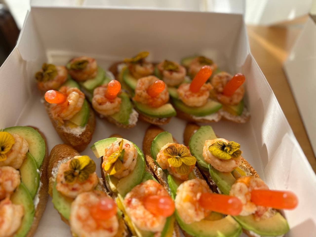 Box Exotic Bruschetta — Gourmet tapas catering delivery in Alicante | Reina de Tapas