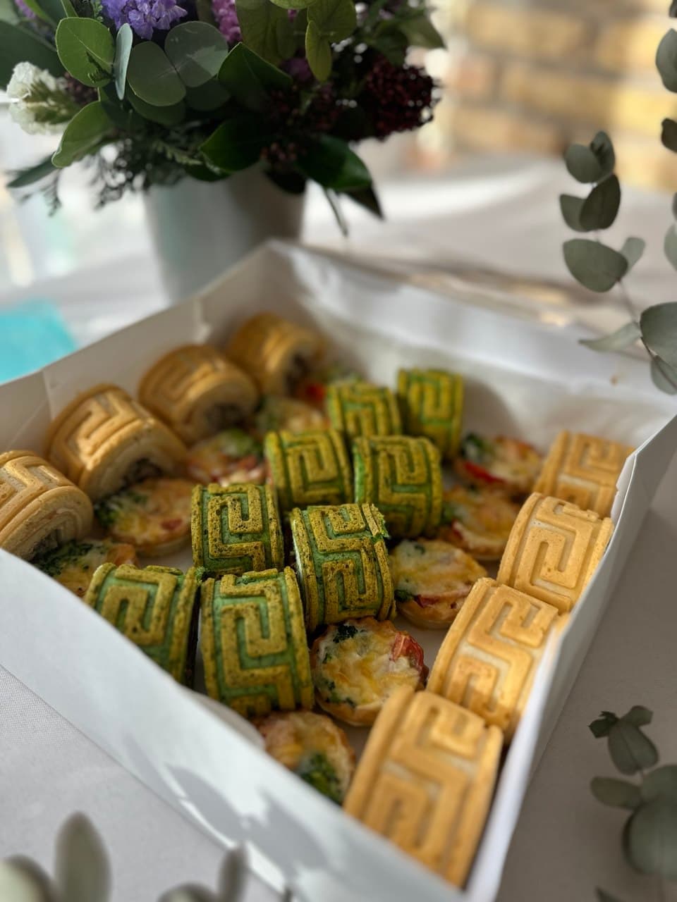 Box Fendi Max — Gourmet tapas catering delivery in Alicante | Reina de Tapas