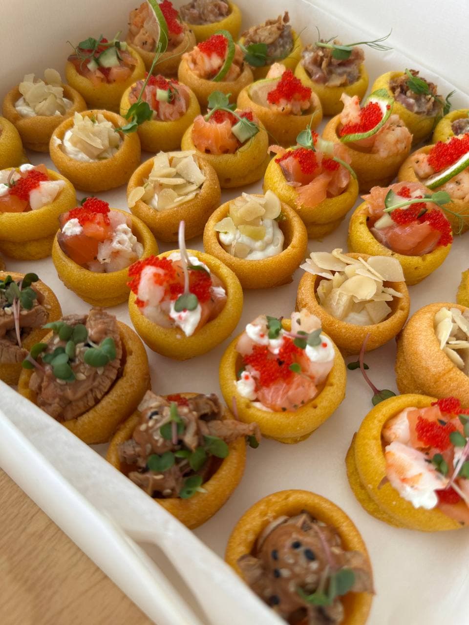 Box Gourmet Bestseller! (foto 10) — Gourmet tapas catering delivery in Alicante | Reina de Tapas