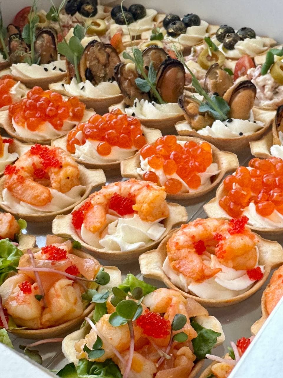 Box Half a Dozen Tartlets Bestseller! (foto 2) — Gourmet tapas catering delivery in Alicante | Reina de Tapas