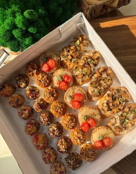 Box Truffle — Gourmet tapas catering delivery in Alicante | Reina de Tapas