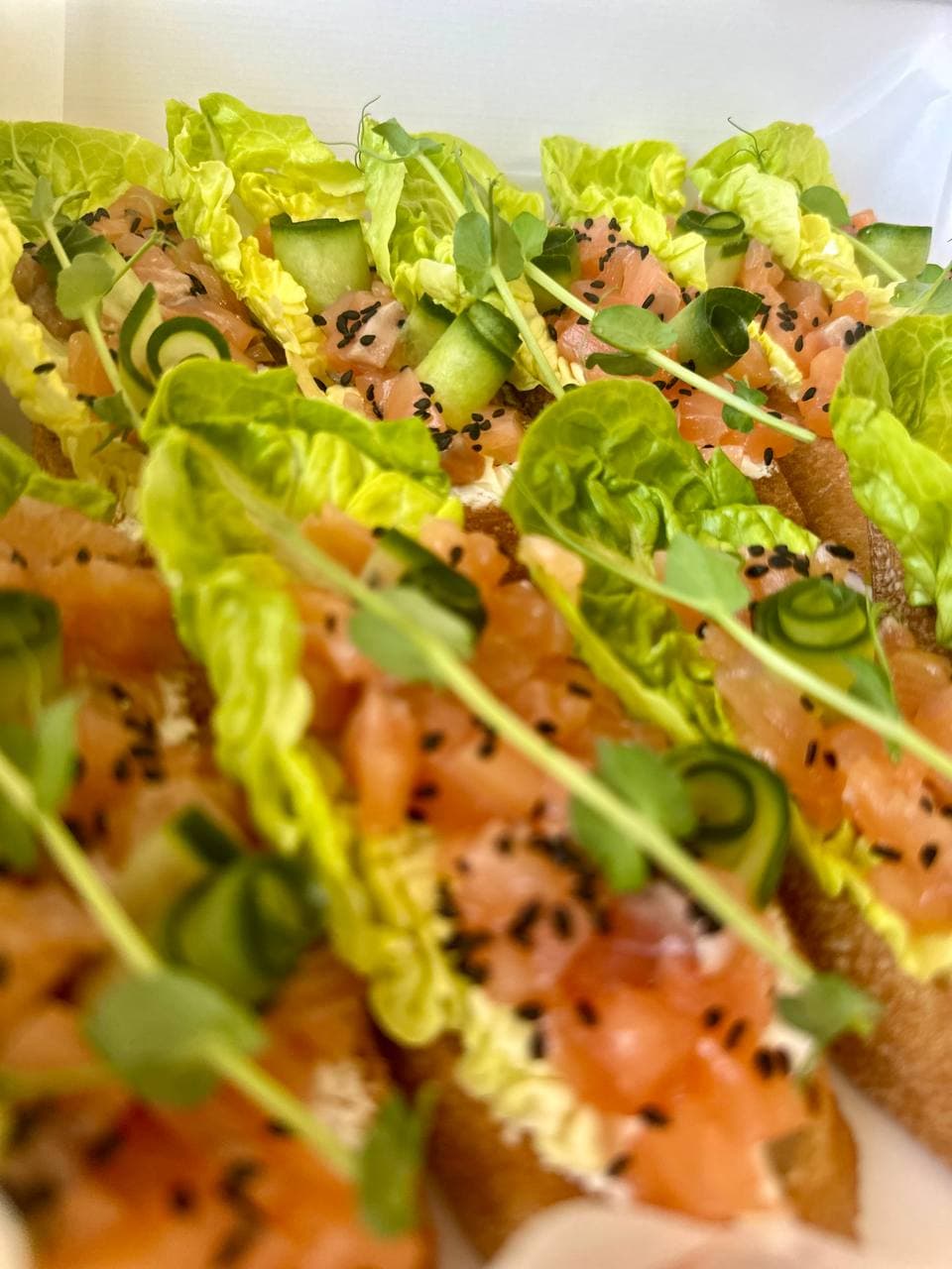 Box Mix (foto 2) — Gourmet tapas catering delivery in Alicante | Reina de Tapas