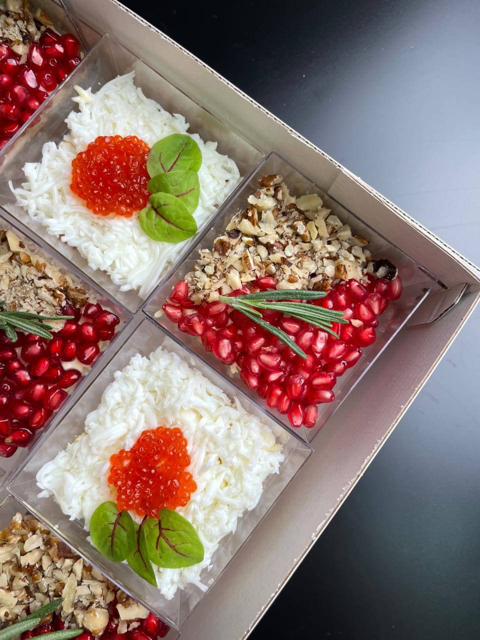 Salad Set Royal Duet (foto 2) — Gourmet tapas catering delivery in Alicante | Reina de Tapas