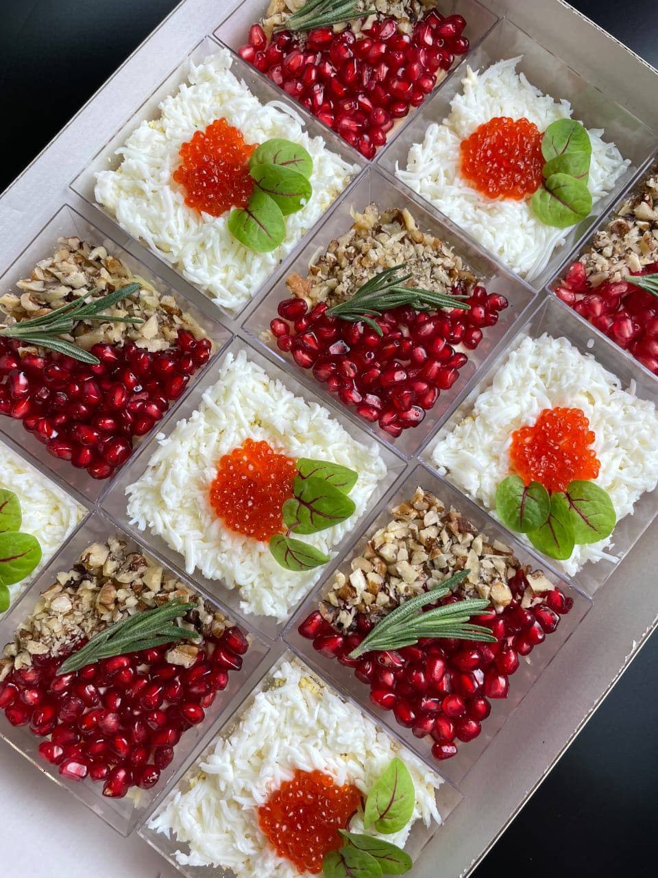 Salad Set Royal Duet — Gourmet tapas catering delivery in Alicante | Reina de Tapas