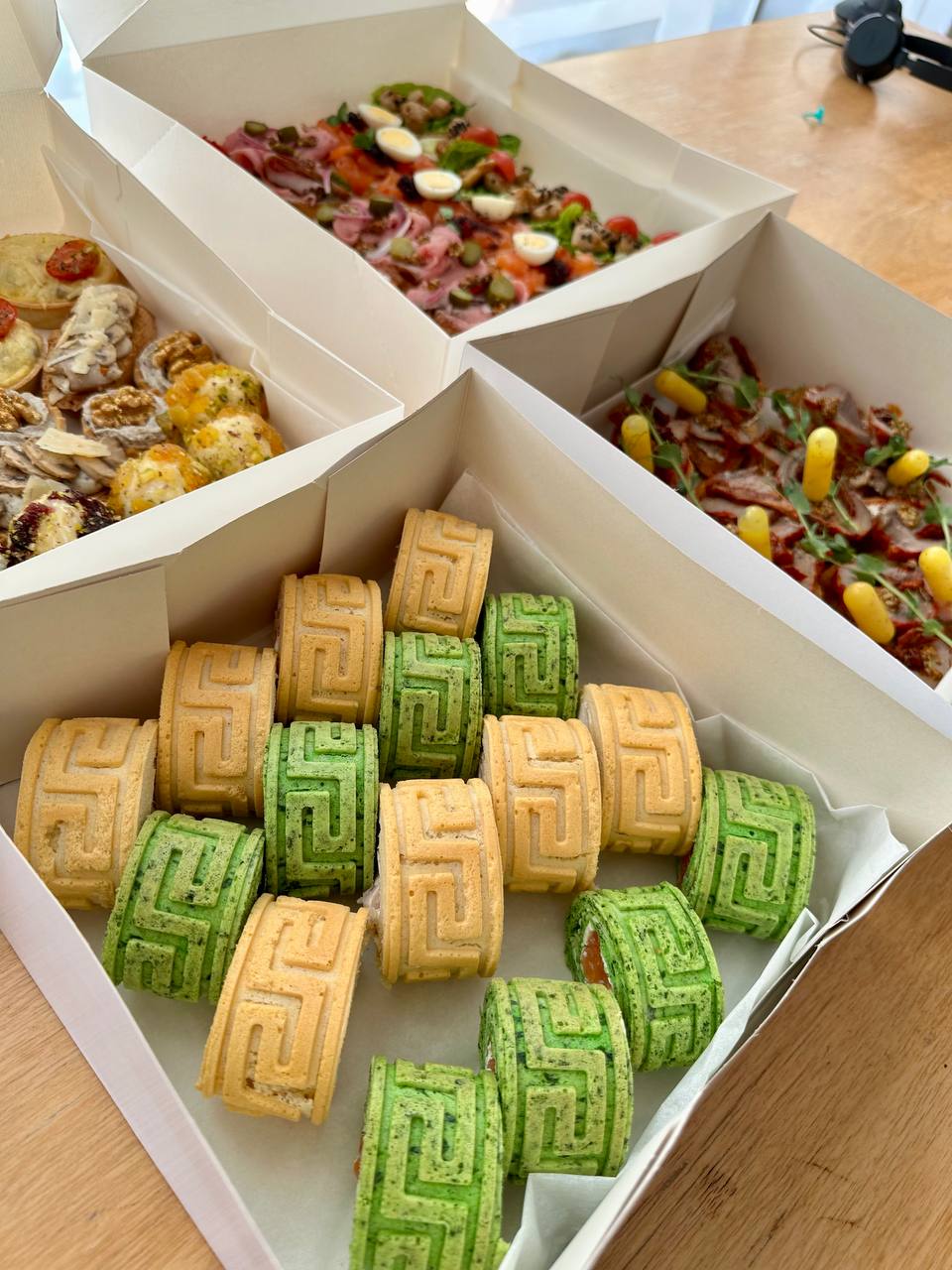 Box Fendi (foto 8) — Gourmet tapas catering delivery in Alicante | Reina de Tapas