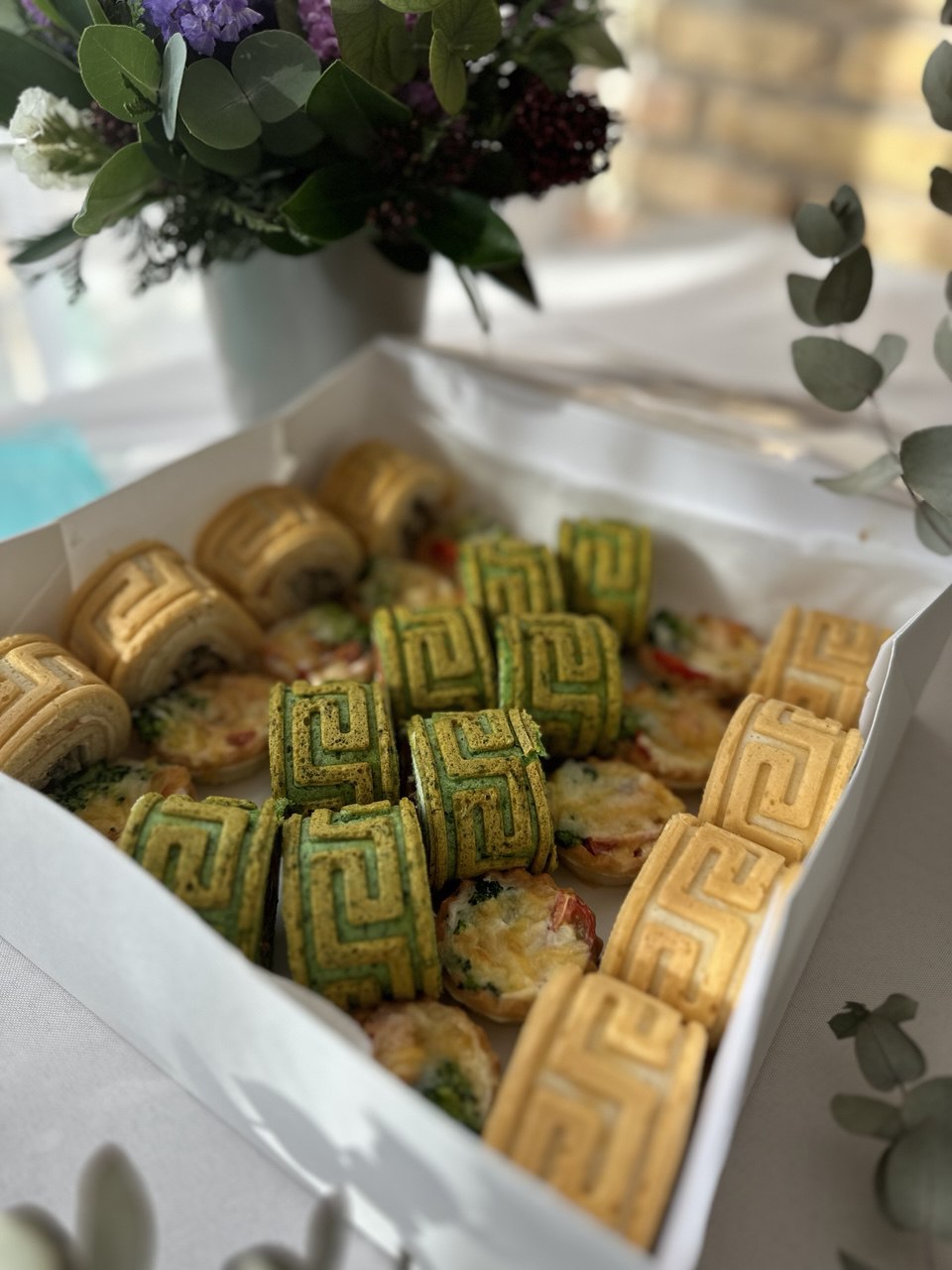 Box Fendi Max — Gourmet tapas catering delivery in Alicante | Reina de Tapas